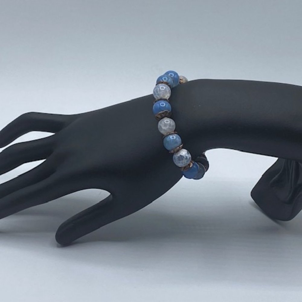 Blue Crackle Agate Bracelet W/Charm - Picture 3 of 4